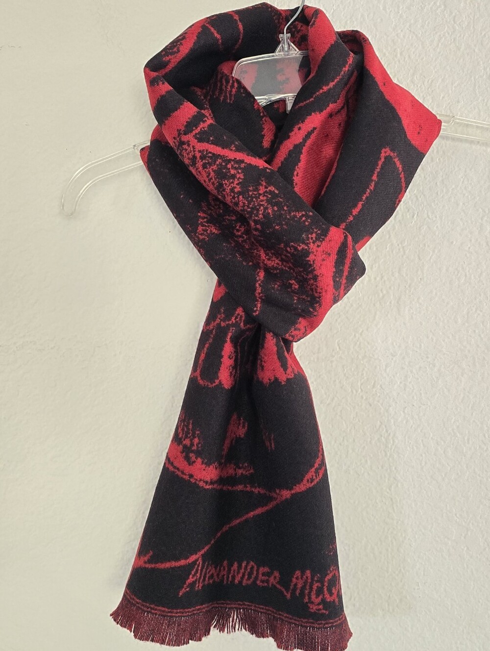 Alexander McQueen Wool Scarf Black Red